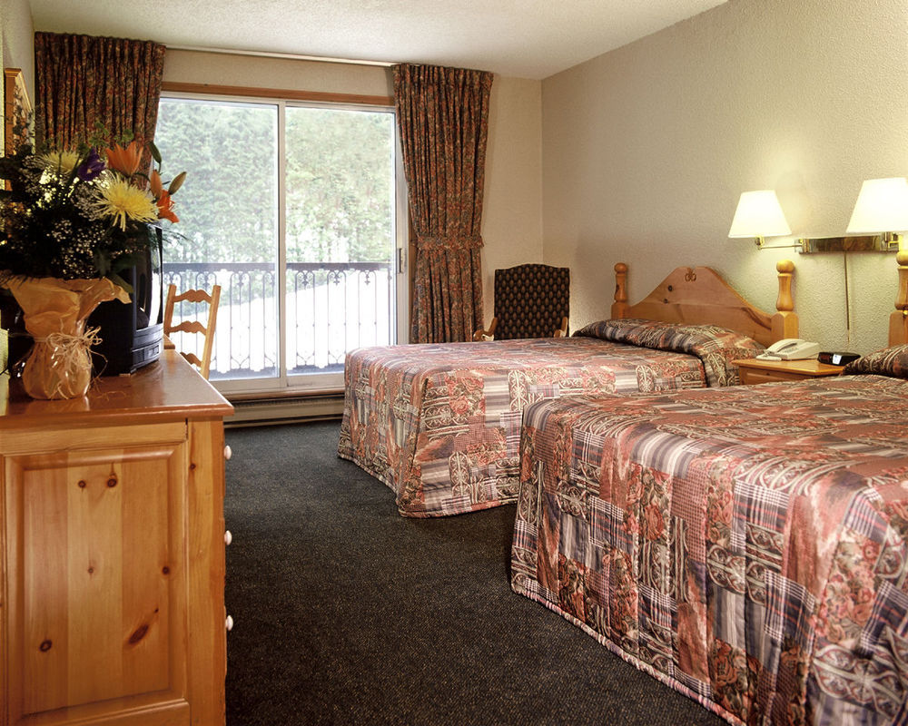 Hotel Le Chantecler Sainte-Adèle Δωμάτιο φωτογραφία